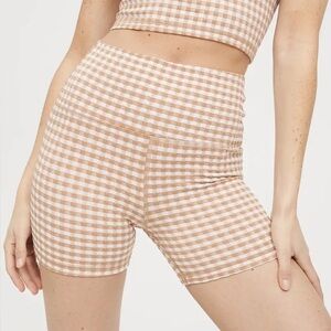 aerie Gingham High-Rise Bike Shorts - Beige & White